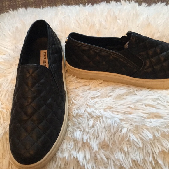 Steve Madden Shoes - Steve Madden slip ons